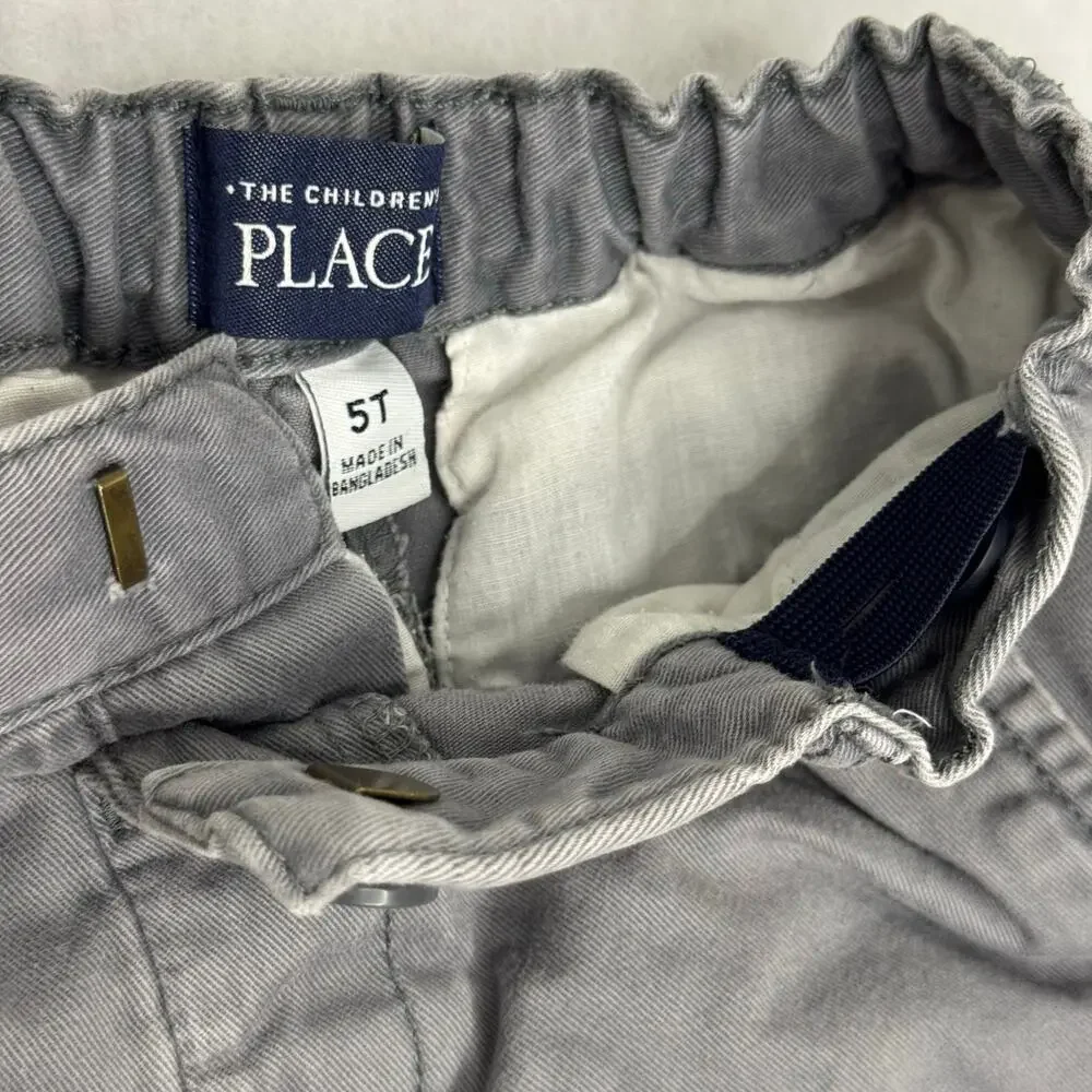Children’s Place Gray Khaki Chino Shorts Size 5T Boys